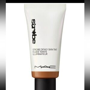 MAC Strobe Dewy Skin Tint 30ml/1 fl oz *DEEP 1* NIB